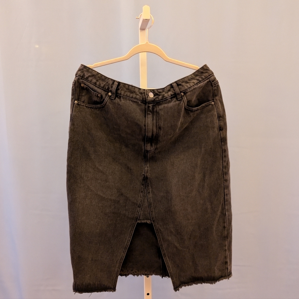 Velvet Heart Charcoal Pencil Skirt